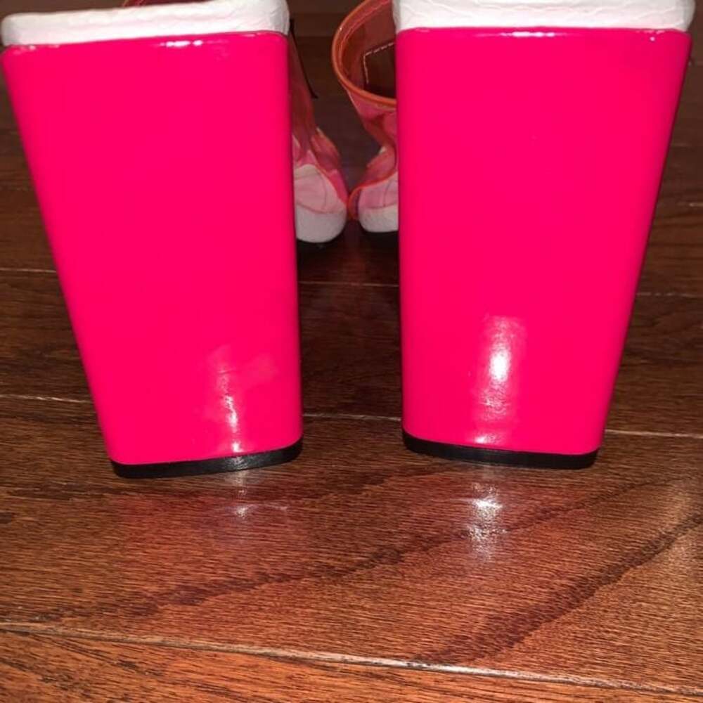 Cape Robbin Pink Translucent Heel - Picture 6 of 7